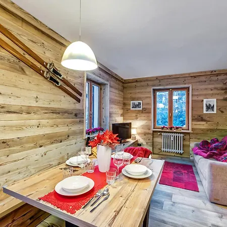 Apartment Casa Entreves - Ristrutturata Con Parcheggio Courmayeur